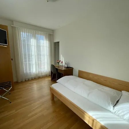 Roessli 3* Allschwil
